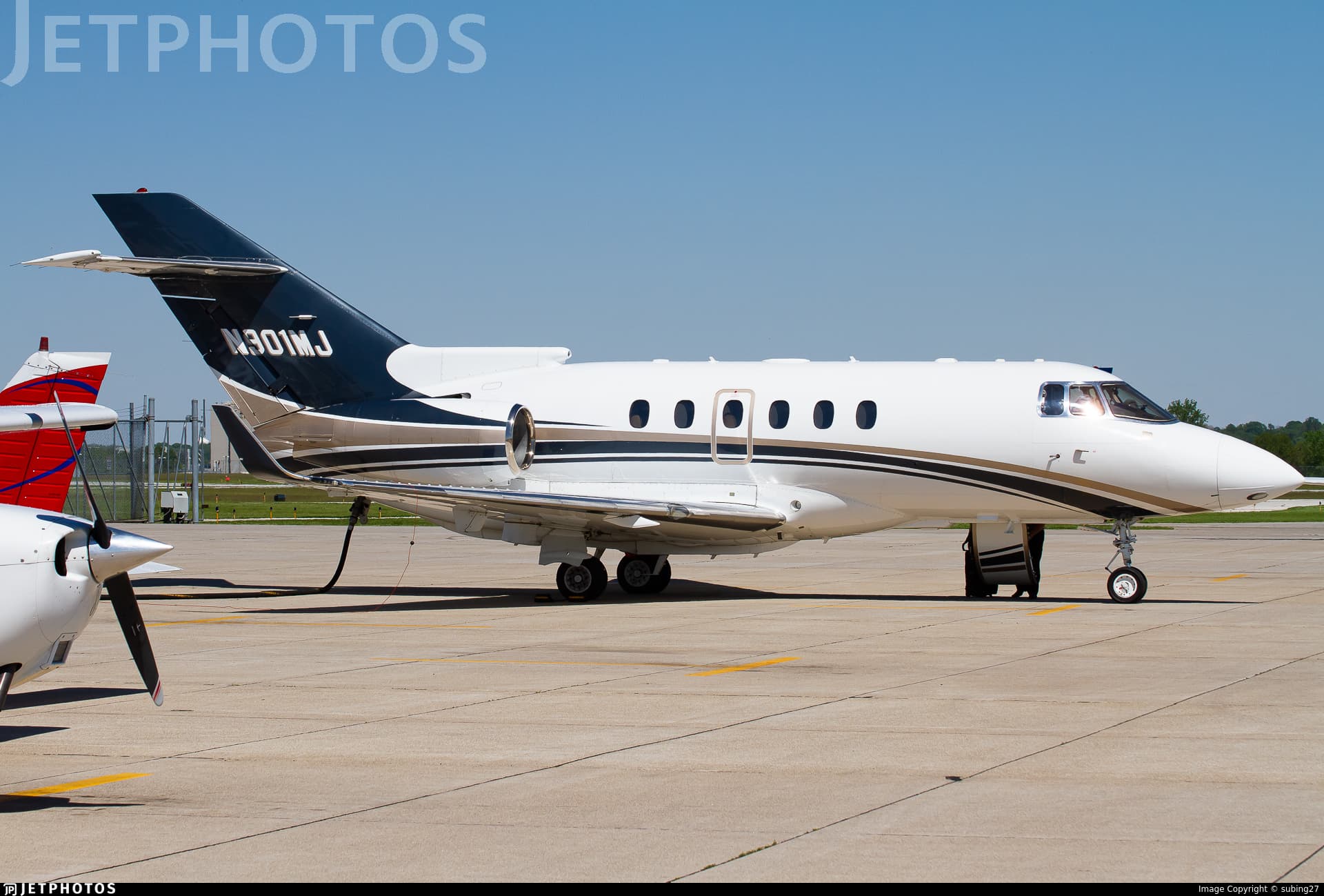 N901MJ