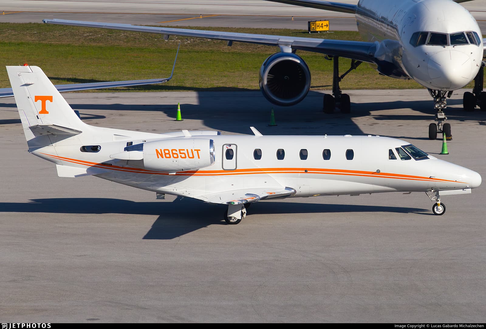 N865UT