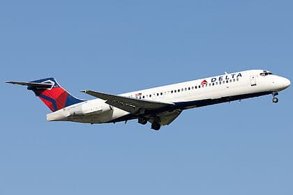 N928AT