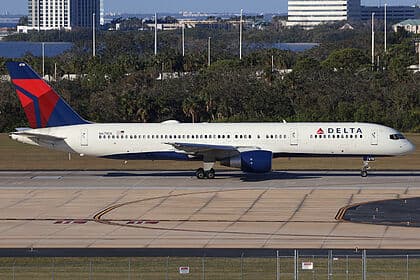 N678DL