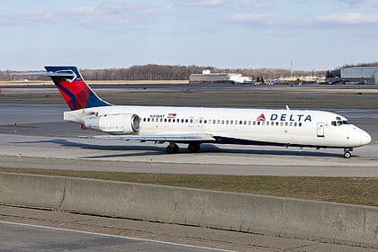 N936AT