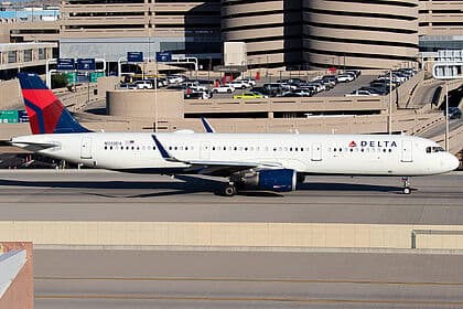 N330DX